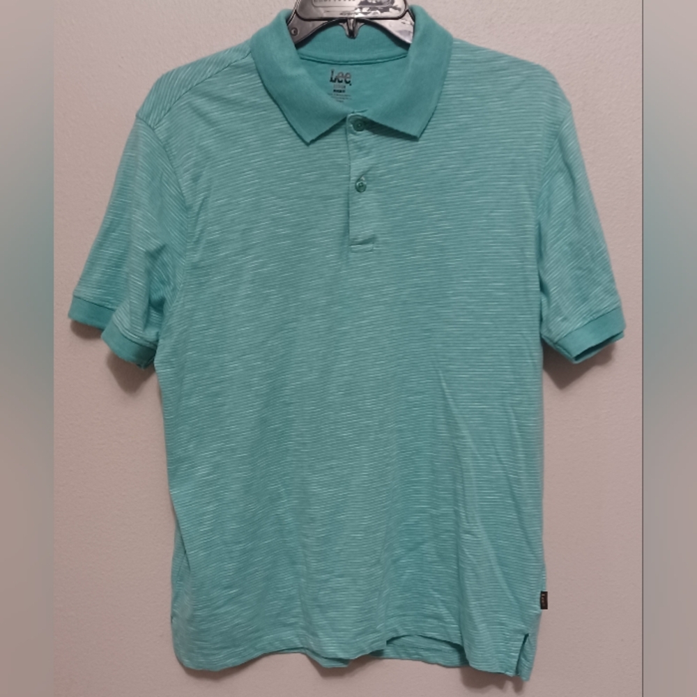 Lee Men's Regular Fit Teal Polo Button Shirt Size Medium Distressed